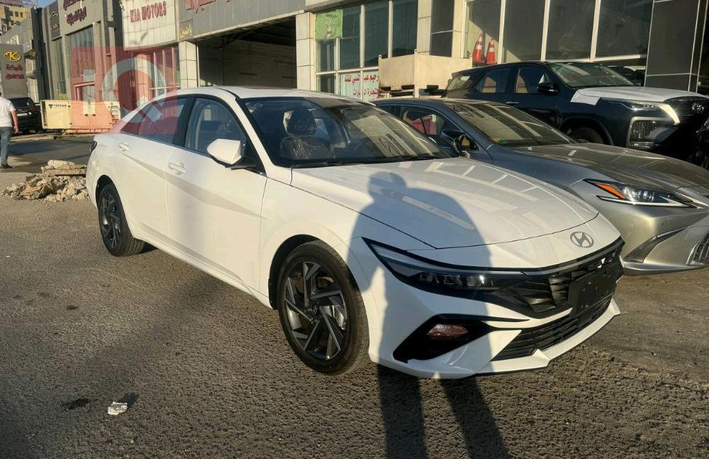 هیوندای ئەلەنترا